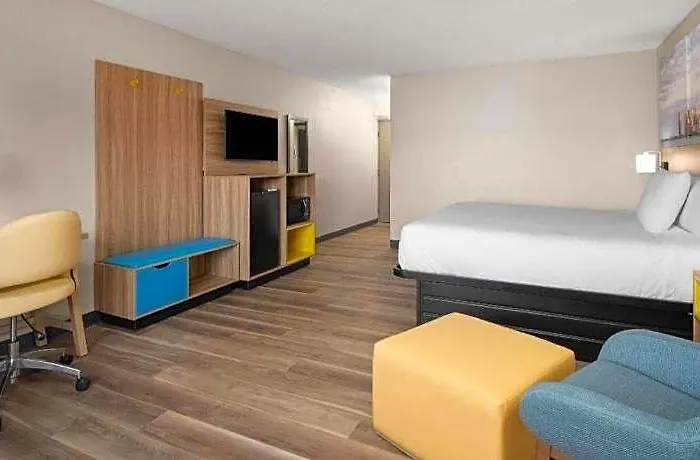 Hotel Western Of St. Charles